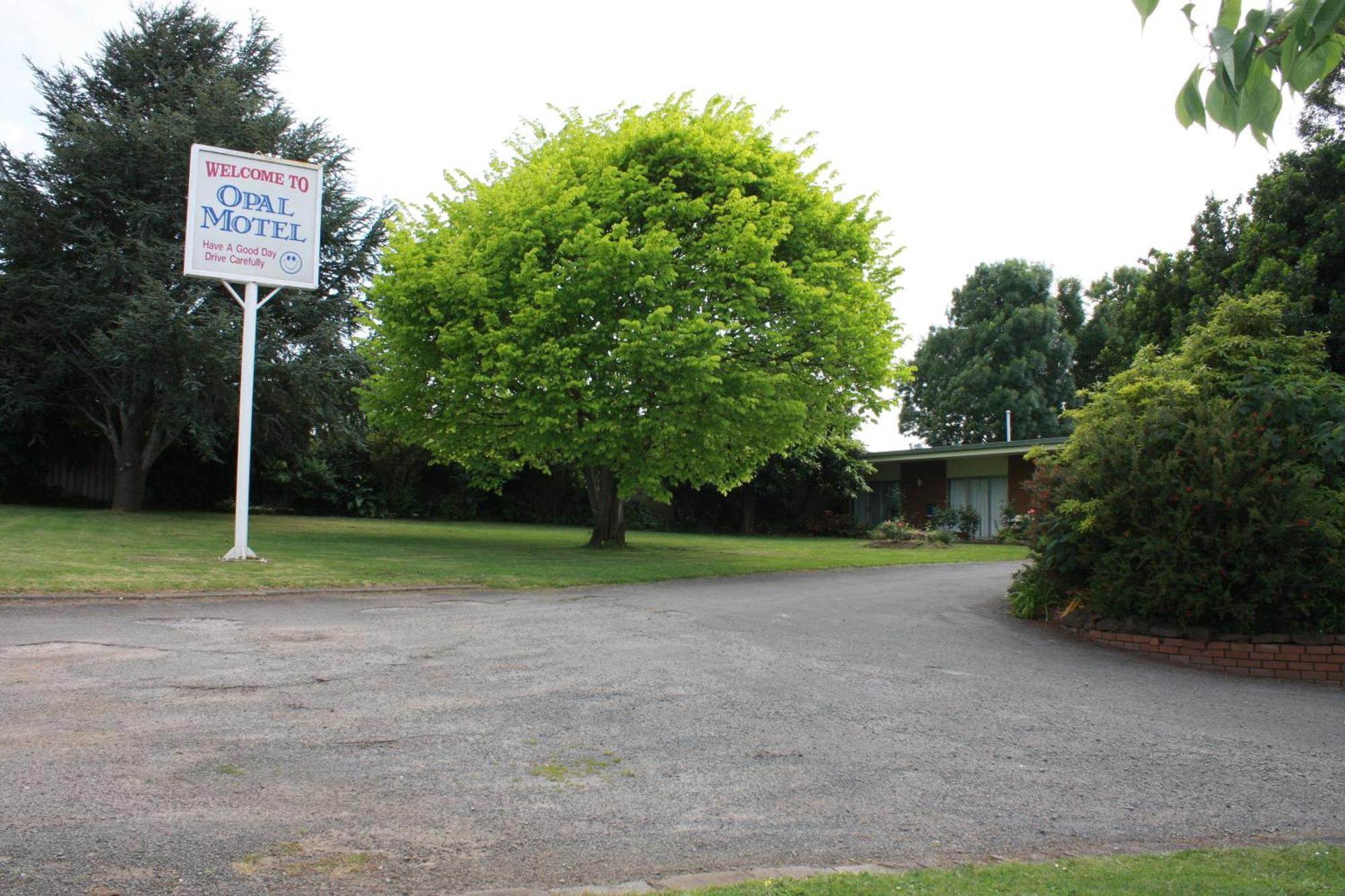 Opal Motel Leongatha Zewnętrze zdjęcie
